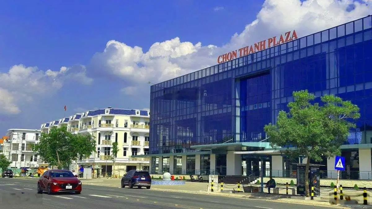 Kẹt tiền bán gấp 20x40m=800m2 MT đường 16m ngay chợ, KCN QL13 dân rất đông tiện xây trọ 175tr/sổ