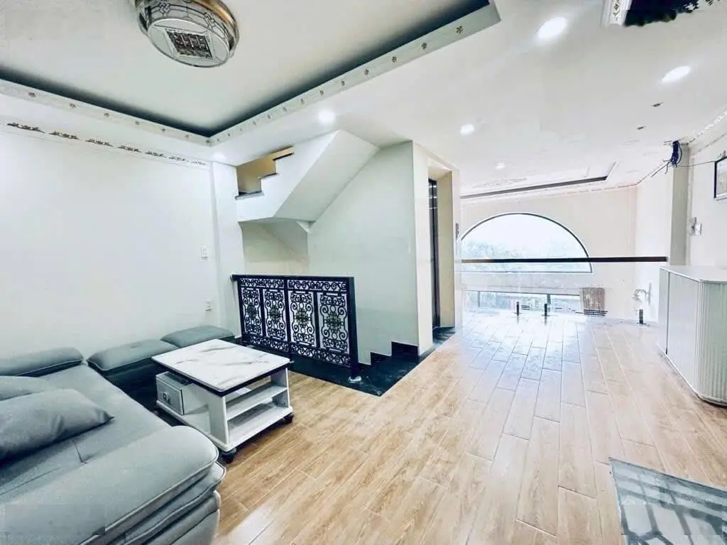 Nhà Quốc Hương, Thảo Điền, Q2. Diện tích 71m2, trệt - 4 lầu. Giá 3 tỷ 990. Gần Thảo Điền Pearl