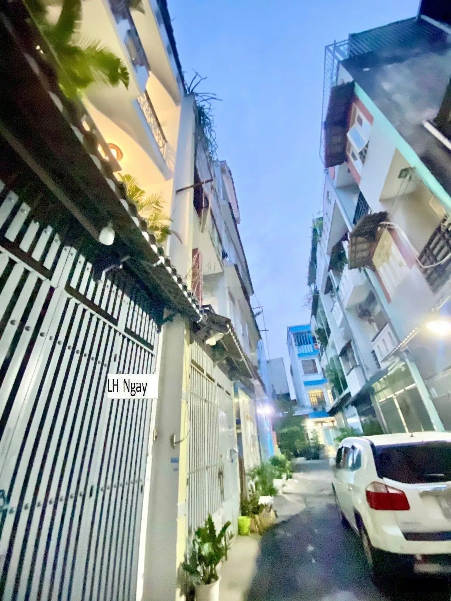 Bán nhanh căn 69,5m2 Nguyễn Oanh, P17, Gò Vấp, giá bán 2tỷ400. Gần chợ, trường học, hẻm 6m