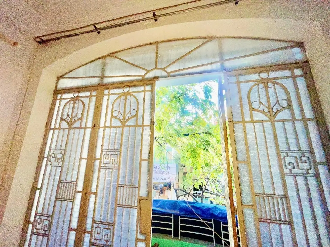 Nhà 3 tầng mặt tiền Lạc Long Quân, TTTP Nha Trang - Giá: 6 tỷ 350 triệu
