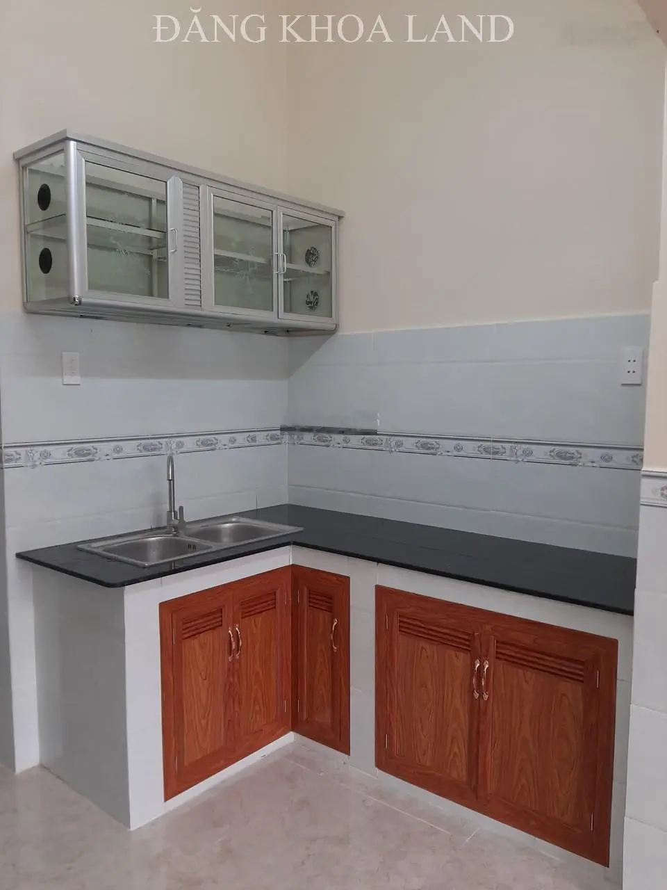 Nhà 45m2 hẻm xe hơi gần Hoàng Diệu 2 giá chỉ 3ty650