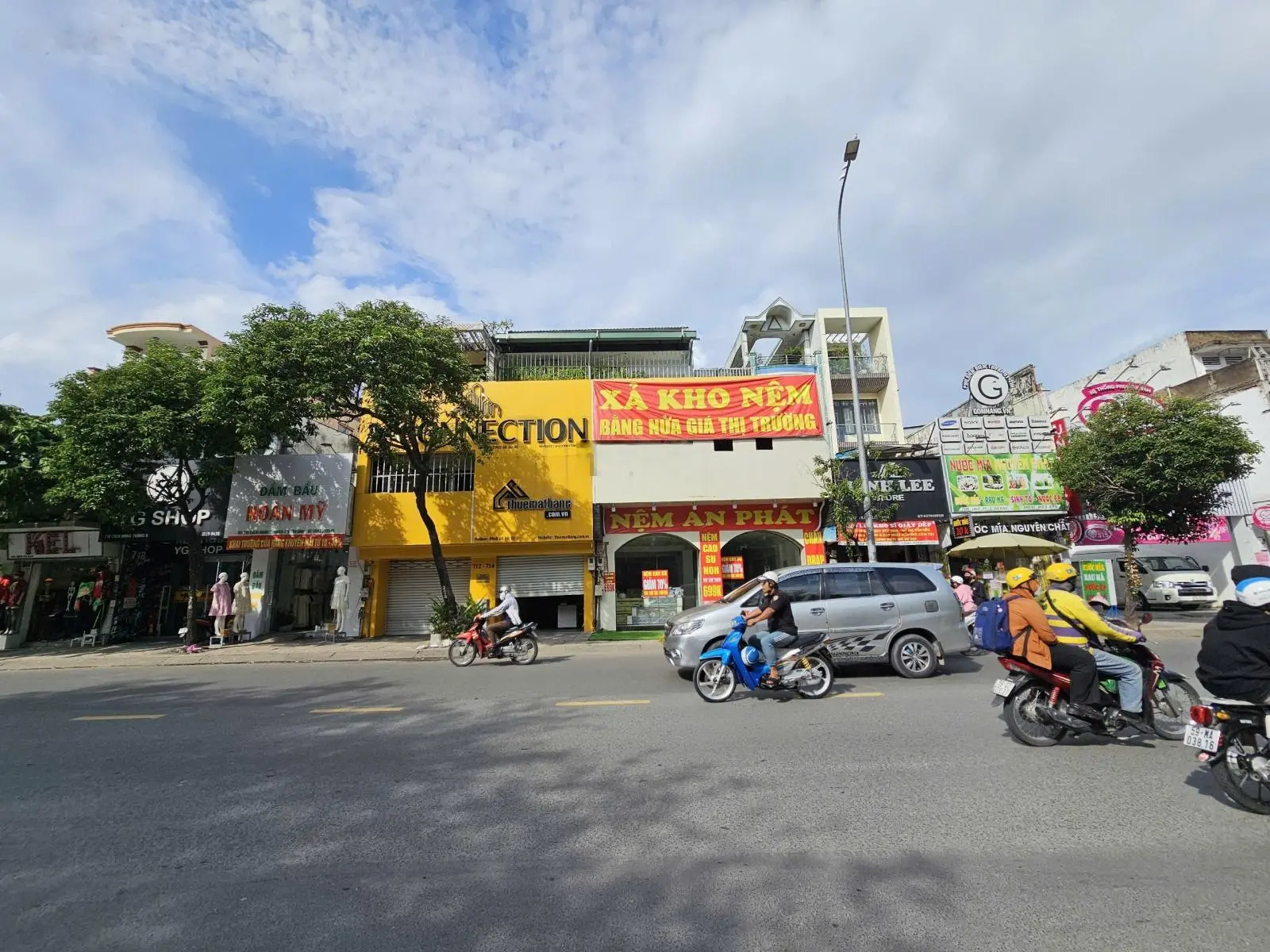 Bán Đất xây Tòa Nhà vị trí đẹp Nguyễn Văn Trỗi DT 20x25m HĐT: 300tr/tháng CTXD: 2 Hầm 10T 150 tỷ