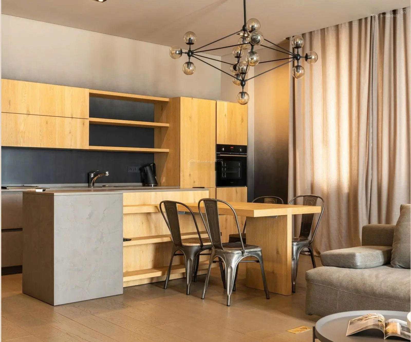 Siêu Phẩm Ngõ 89 Lạc Long Quân 36m2 Xây 5 Tầng Phân Khúc 6 Tỷ . Nhà Mới Xách Vali Ở Ngay