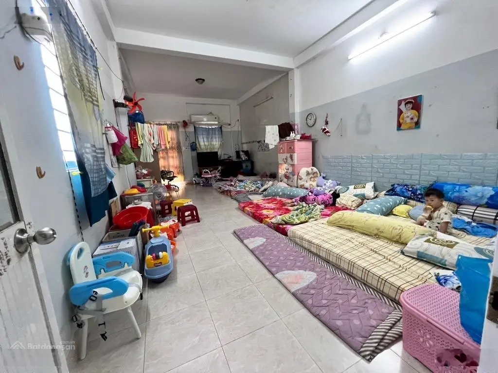 Mặt tiền Văn Thân-Quận 6-giáp Bình Tiên-158m2-4*33-3 tầng-nở hậu tài lộc-ở và kinh doanh-giá 20 tỷ