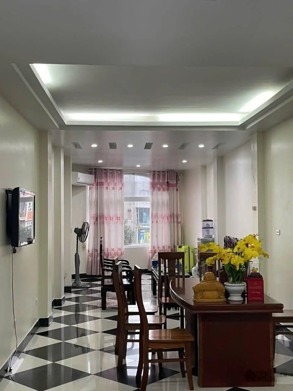 Bán nhà mặt phố Kim Ngưu, vỉa hè đá bóng kinh doanh, ô tô dừng đỗ 7 tầng thang máy 68m2 giá 28 tỷ