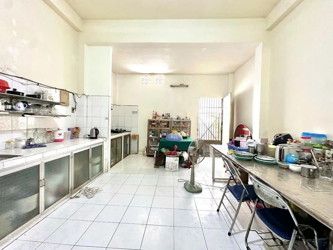 Bán nhà MT Đường Số 43, BTĐông B, Bình Tân, DT 124m2 - 4.5 * 28 - 3 tầng, Giá 11.79 Tỷ TL