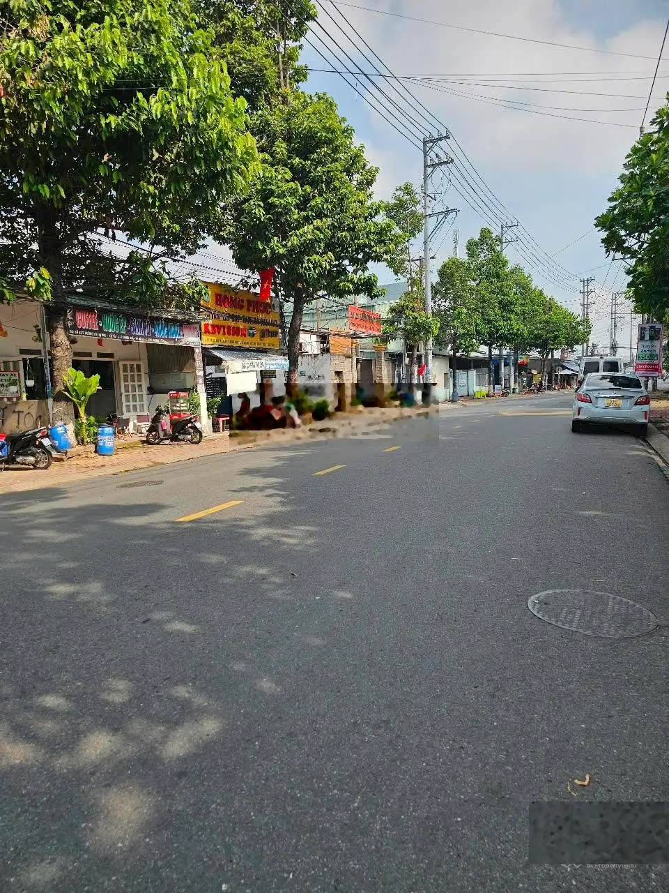 Cần bán MT Võ Thị Sáu, P. Đông Hòa, khu vực kinh doanh vip. Hiện đang cho thuê. Thổ 130m2