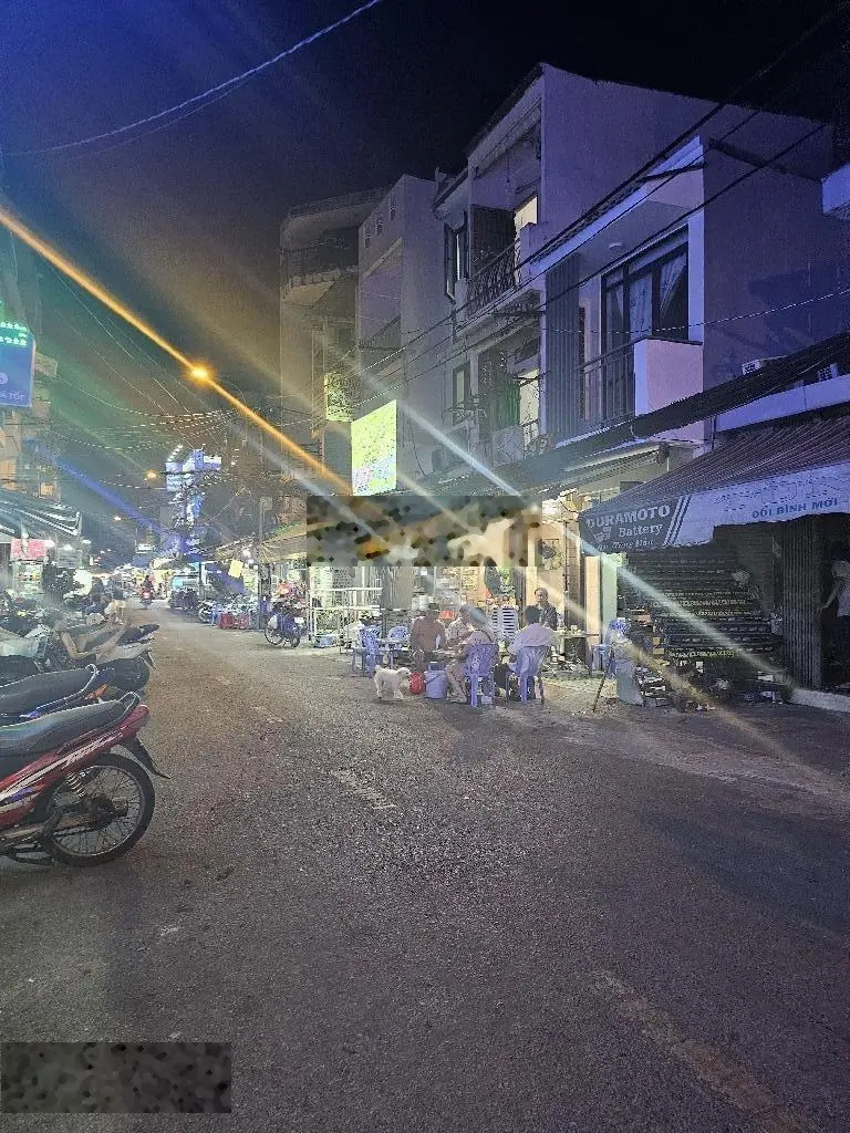 *Mặt Tiền Quận 10* [4,5 x 11 - 4 tầng] 11tỷ