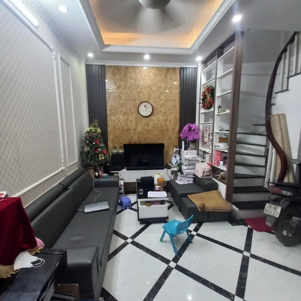 Bán nhà ngõ 217 Trần Phú Hà Đông 37m | Giá: 6.9 tỷ | 5 tầng Full nội thất
