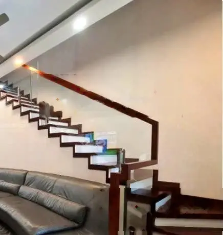 Hiếm! Nhà cần bán giá chỉ 3,95 TỶ - ngay MTĐ Nguyễn Xiển, Trường Thạnh, Thủ Đức, sổ riêng, đông dân