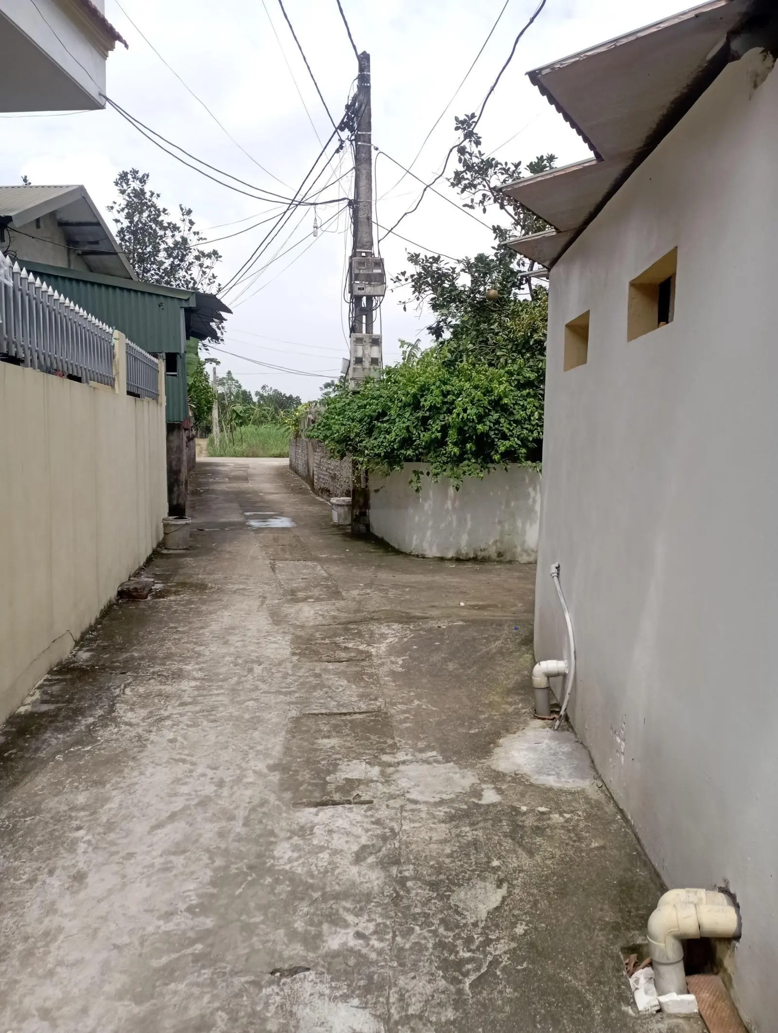 Nhà 80m2 tại Vĩnh Ninh Vĩnh Quỳnh giá rẻ