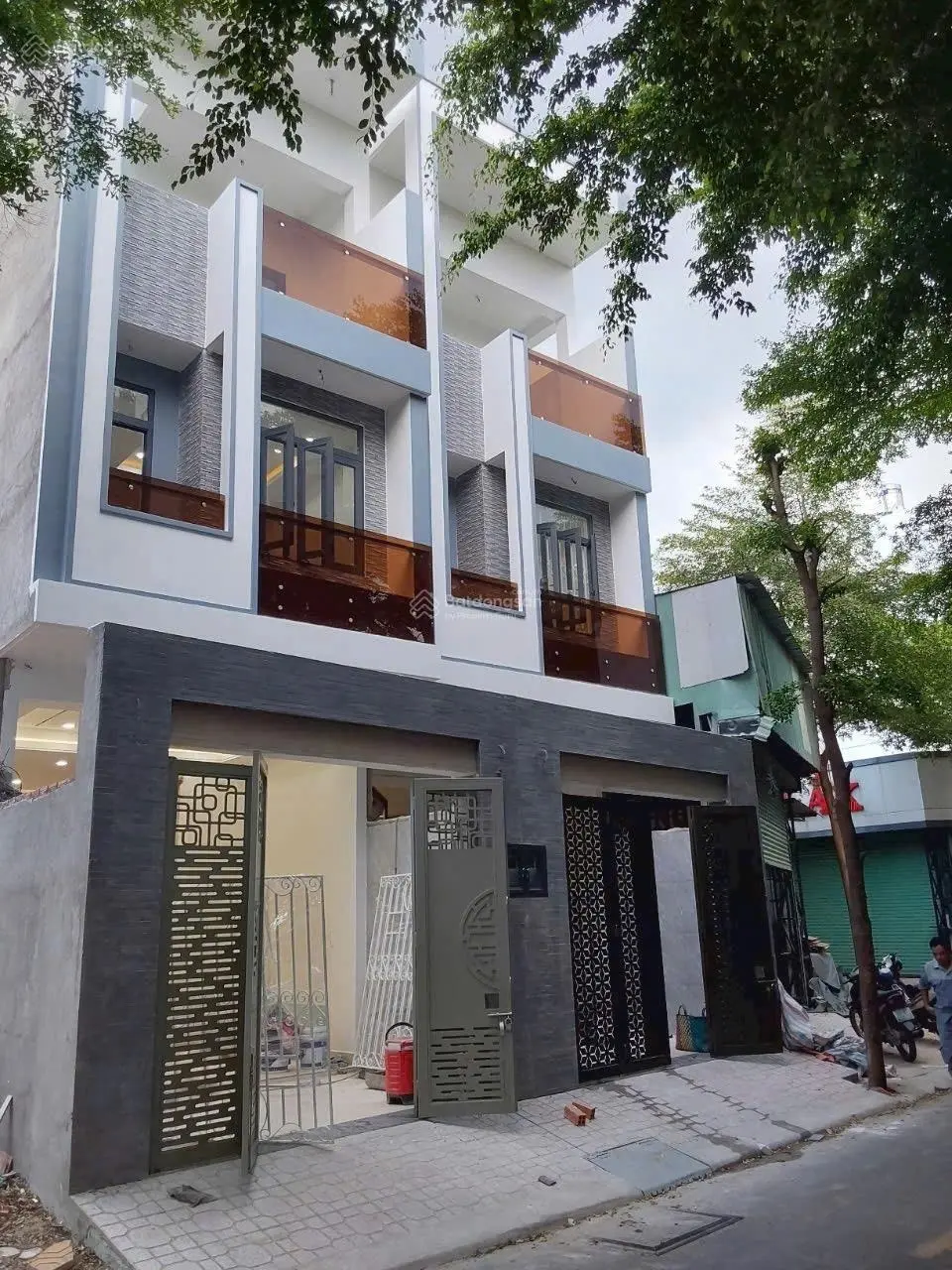 8,597 tỷ 56 nhà mới 4 tầng hiệp binh Phước thủ Đức gần vạn phúc