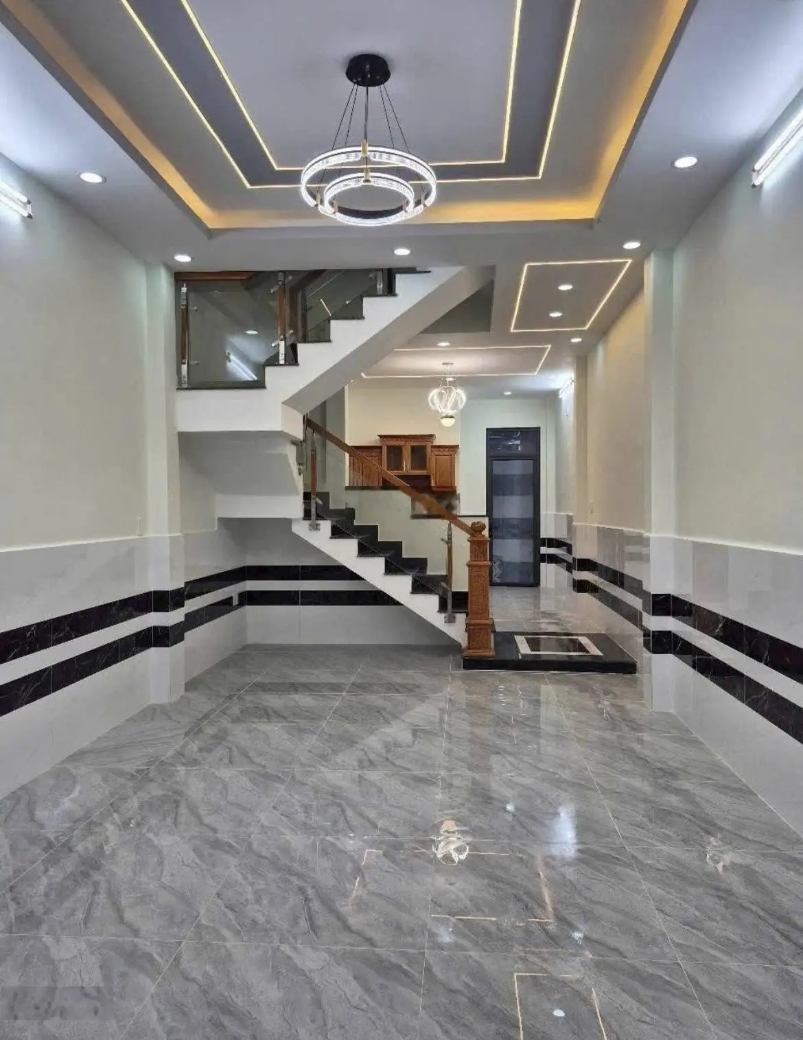 Sở hữu ngay nhà đẹp Thủ Đức 60m2 1T1L Đang cho thuê 6tr/tháng cạnh chợ thích hợp đầu tư