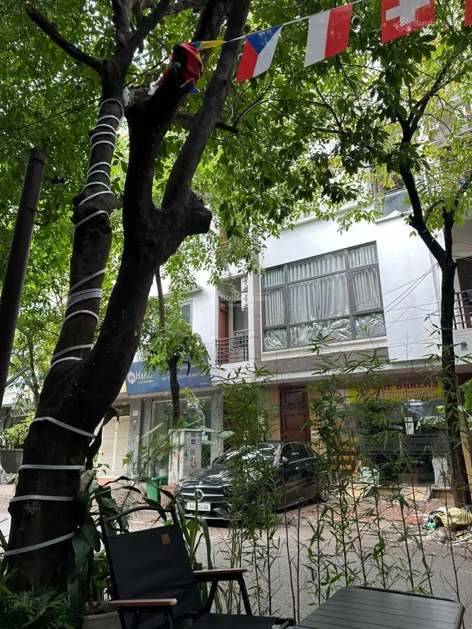 Bán tòa nhà thang máy kinh doanh sầm uất Nguyễn Khang Cầu Giấy 79 m2, chỉ 19.8 tỷ thang máy 7 tầng