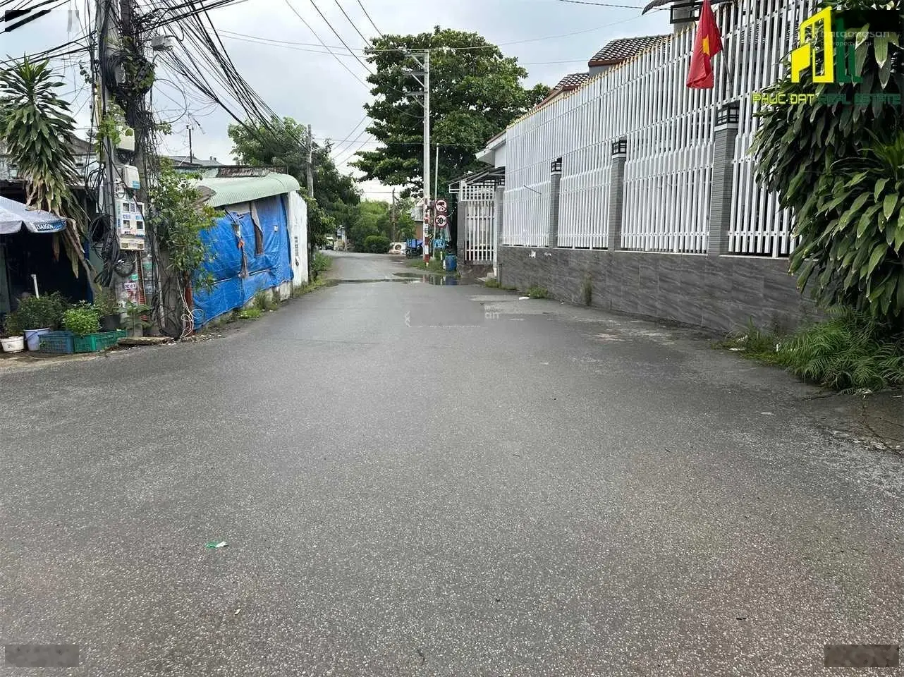 Chủ gửi bán lô đất 152m2 ngang 6m đường xe hơi tới đất. Giá 1tỷ6