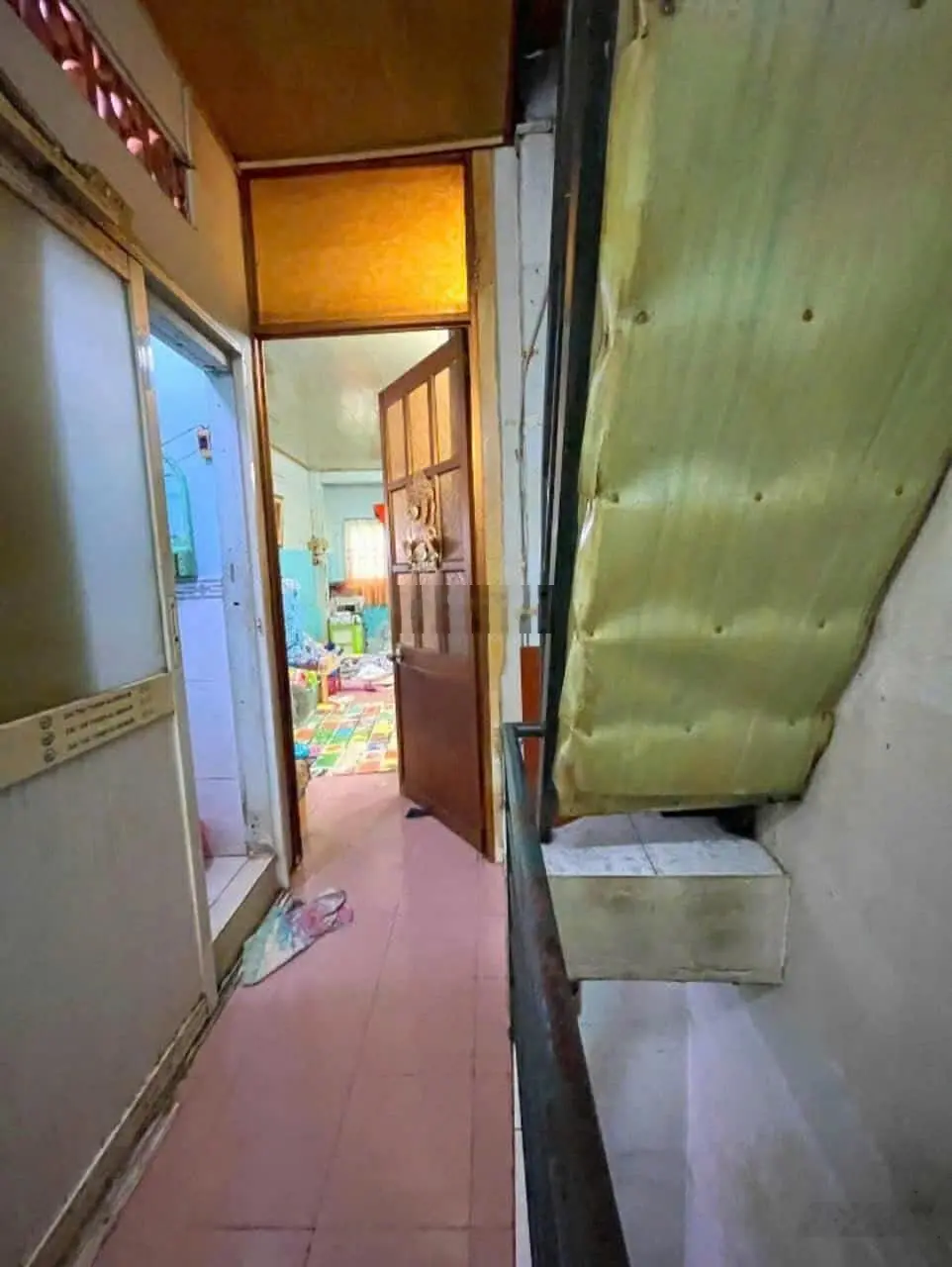Nhà nát cần bán gấp, DT 30m2/1ty9, SHR, còn bớt, nhà núp hẻm lớn, gần chợ,gầnBV bình tân,trường học
