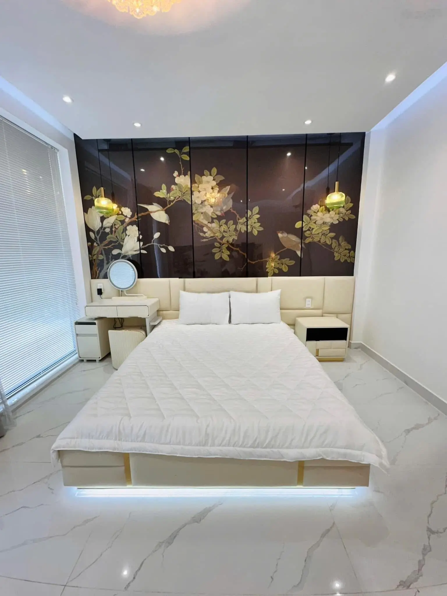 Bán nhà HXH 7m thông 276/113 Thống Nhất P16 ngay Lotter Mart 4 tầng 4PN 5WC 4x15.3m có thang máy