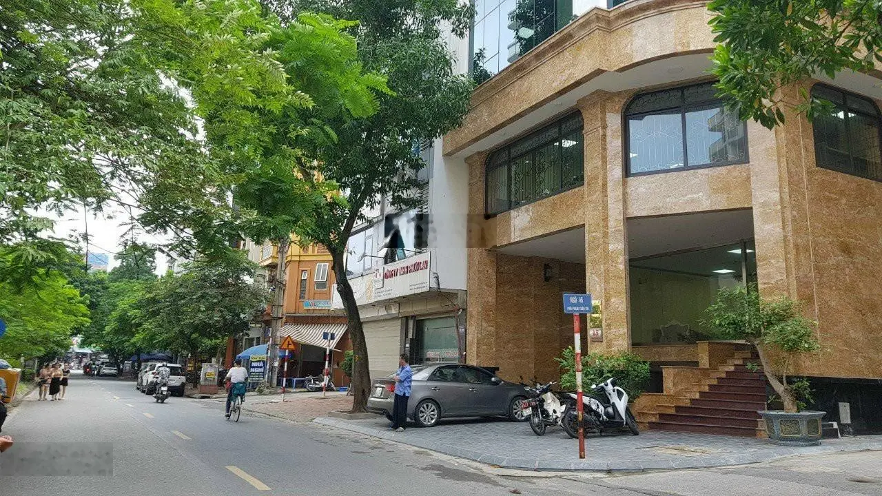 Bán mảnh đất kinh doanh tốt tại Phạm Tuấn Tài - Đặng Thùy Trâm: 55m2. MT: 4m. 16.5 tỷ TL nhiều