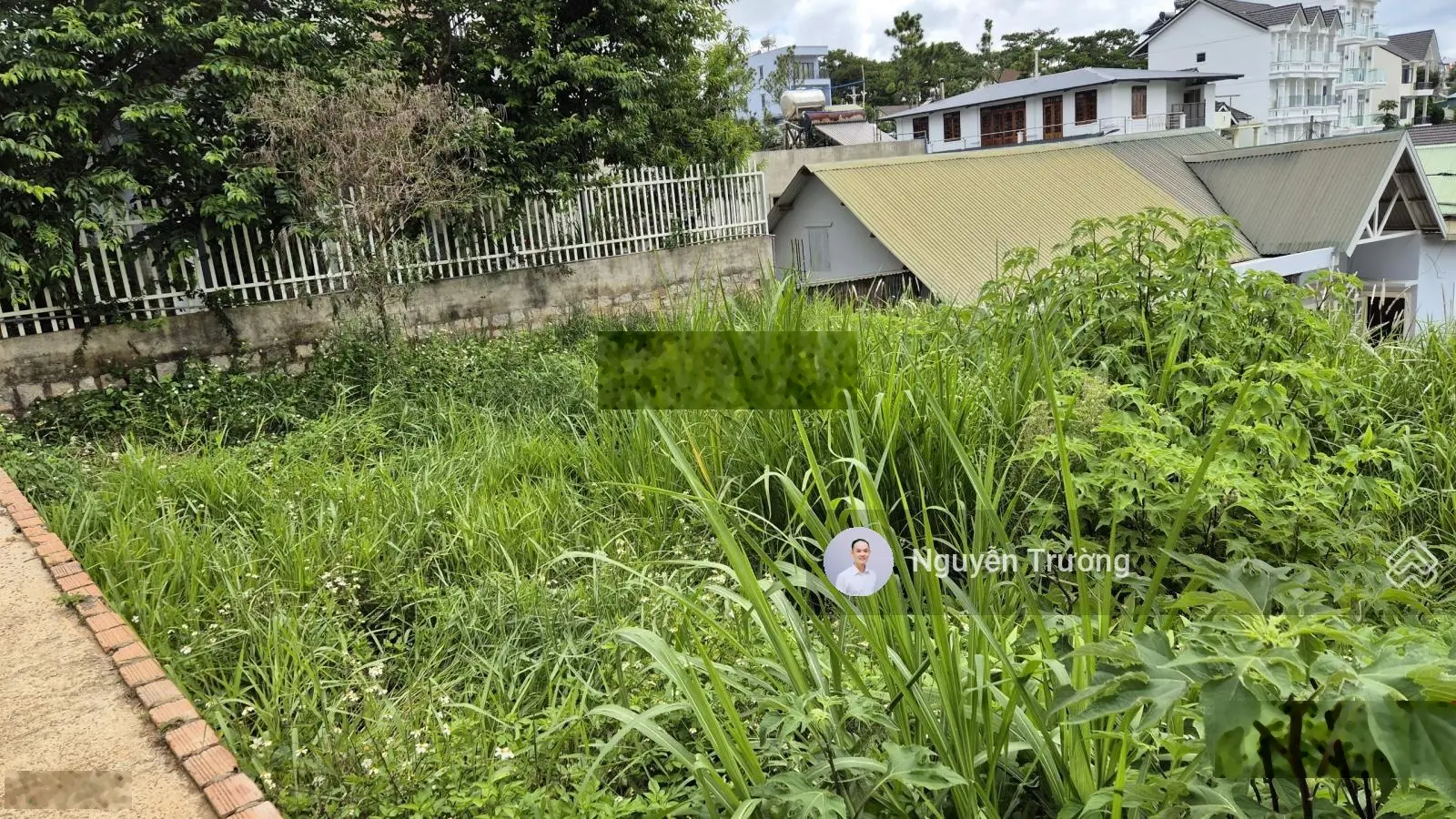 Giảm giá - hiếm - bán đất villa 2 mặt tiền vị trí view cao khu dân trí phong cách Đà Lạt 200m2