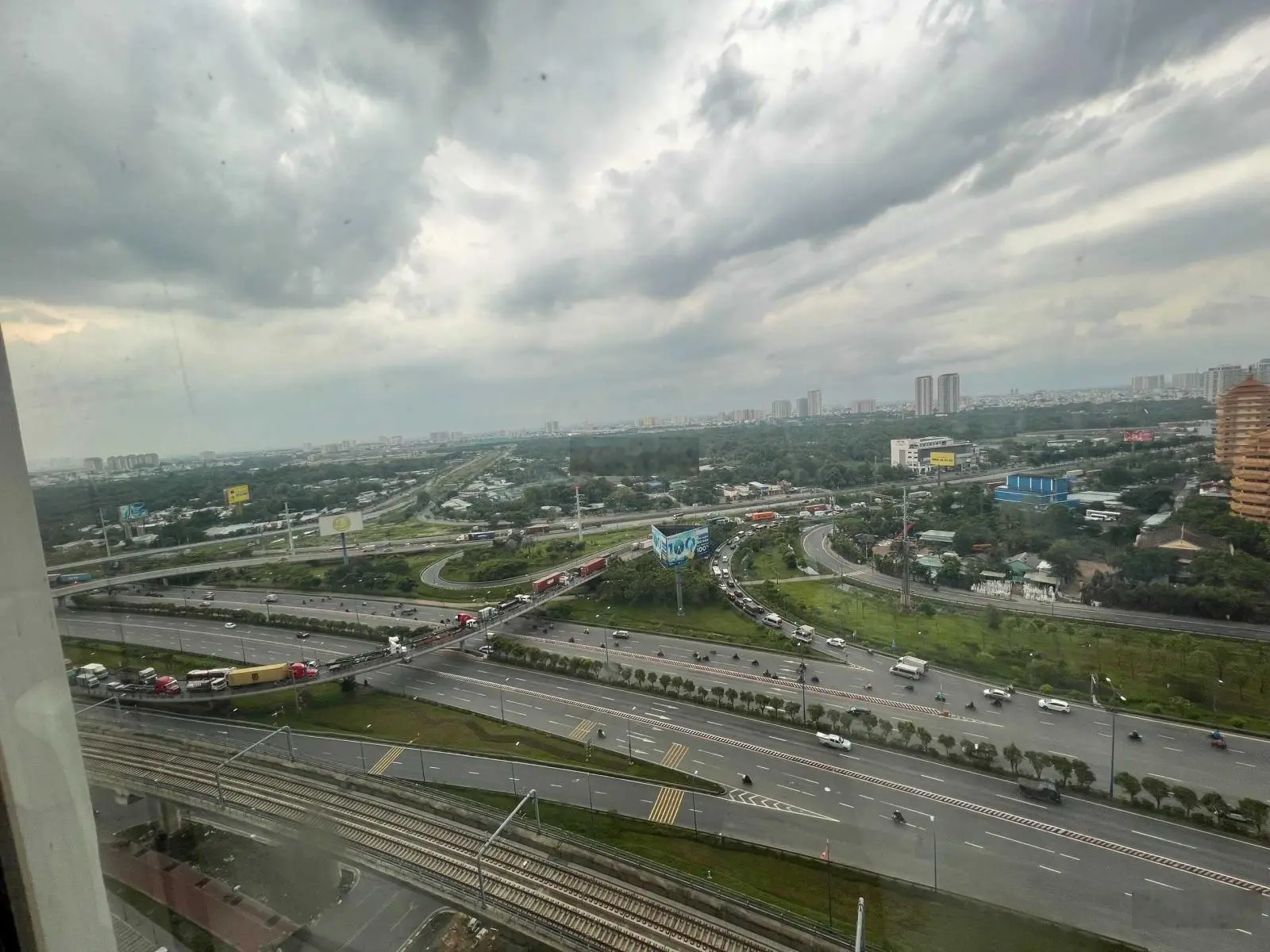 Bán căn 3 PN The Vista, 135 m2. Giá 8,2 tỷ chốt, rẻ nhất TT. Đang có HĐ thuê. Xem căn hộ 24/7