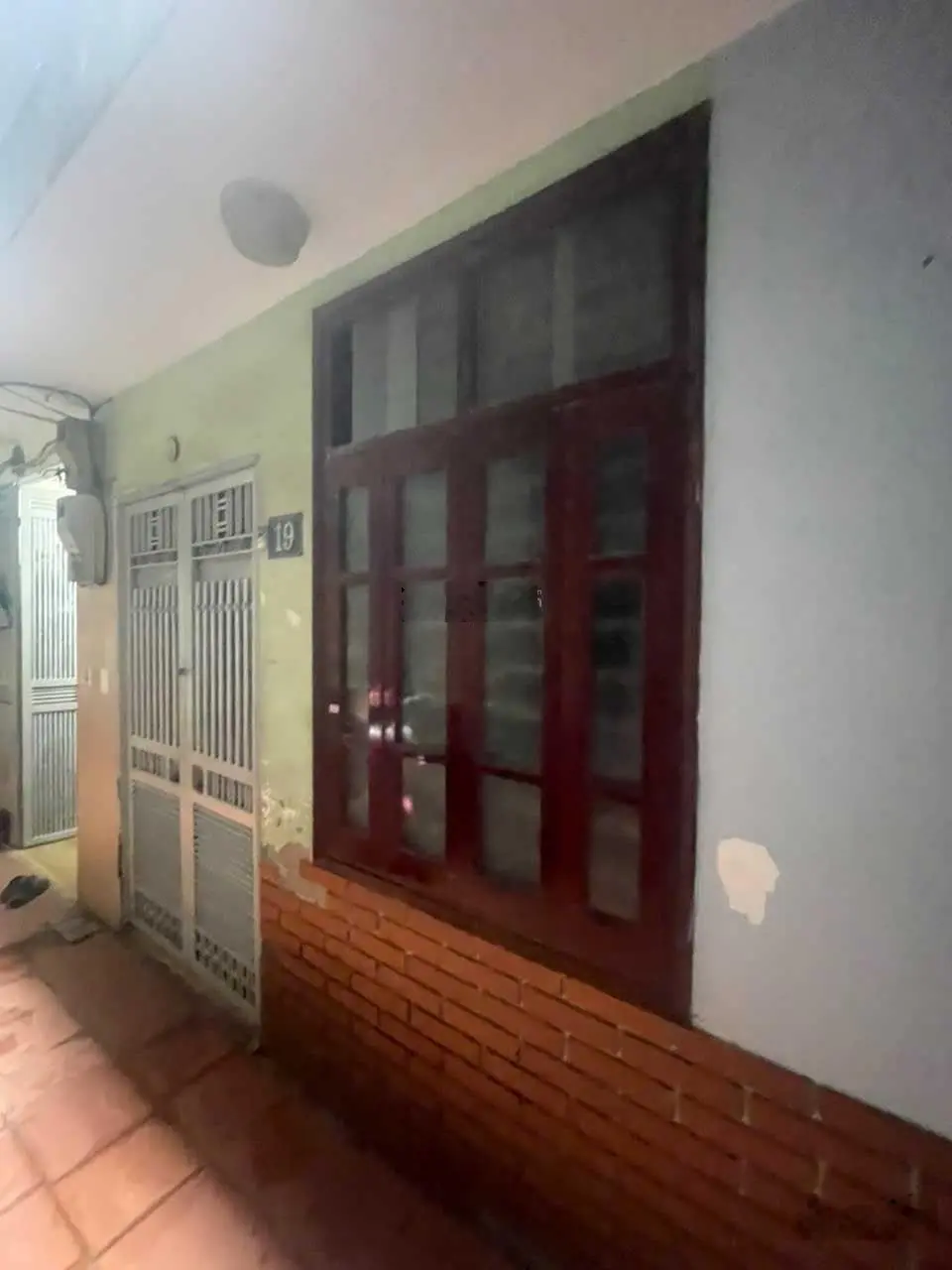 Chính chủ bán nhà Xã Đàn Đống Đa, cách mặt phố 25m, nhà cực đẹp 5 tầng, mặt tiền 4m, chỉ nhỉnh 4 tỷ