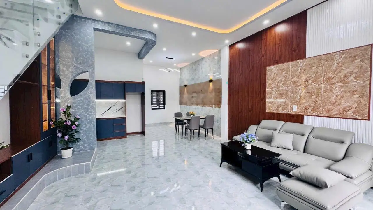 * Bán nhà mới đẹp 1 tỷ 499tr nhà 1 trệt 1 lầu đúc - Thị trấn Diên Khánh - Khánh Hoà.