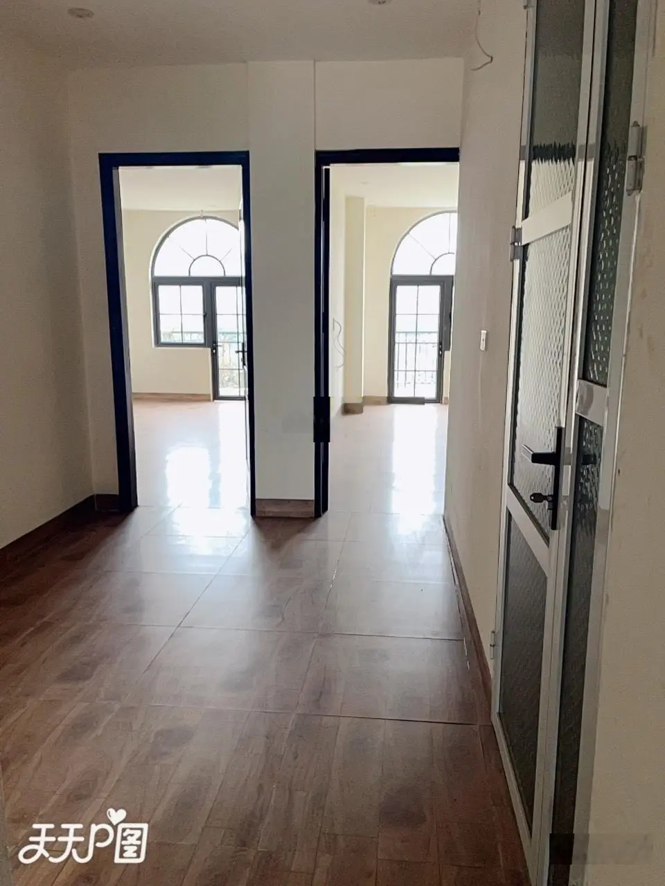 Bán nhà 5 tầng view sông Hồng đẹp lung linh tại đường D1 Phố Mới, giá tốt nhất thị trường