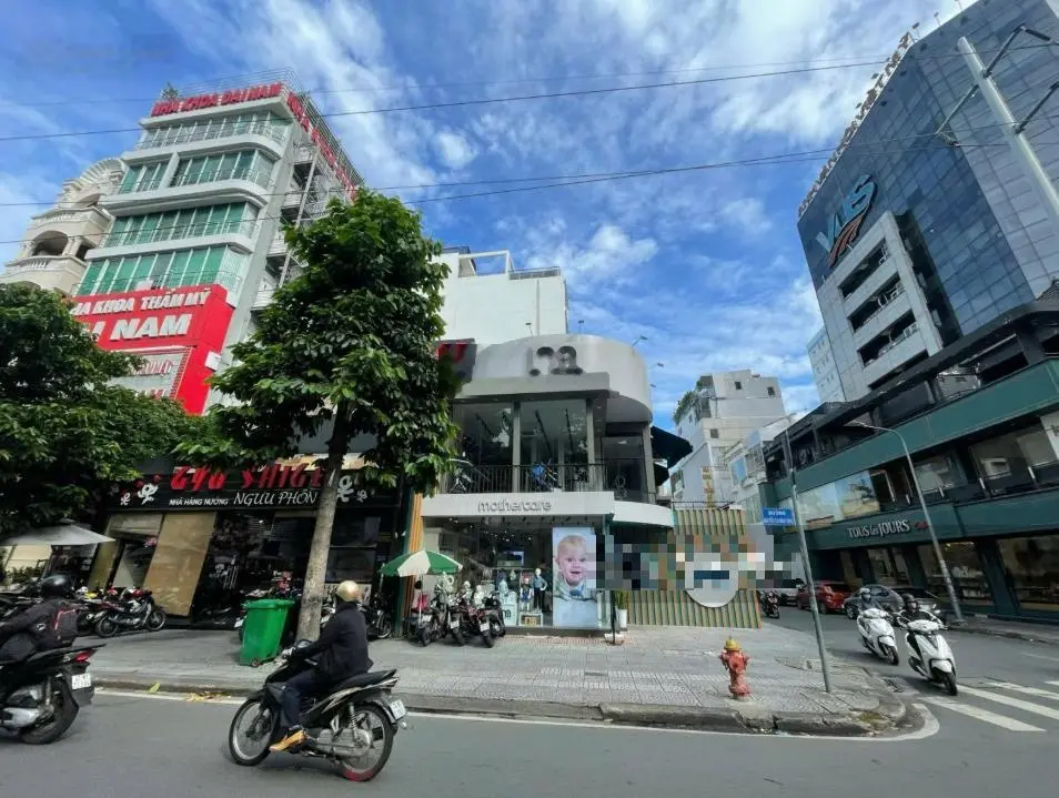 Góc 2MT Nguyễn Thị Minh Khai + Lương Hữu Khánh Q. 1 - DT 10 x 20m - 2 tầng - HĐT 300 Tr - Giá 85 tỷ