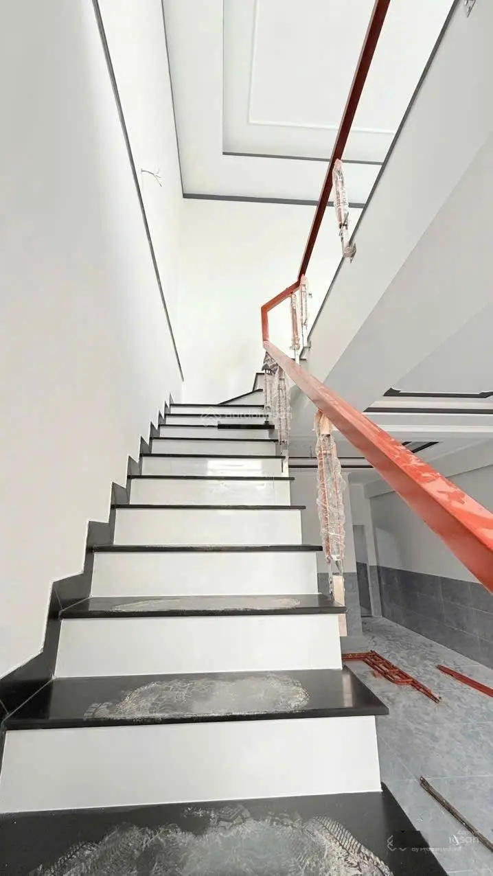 Nhà phố gần chợ Xóm Vắng phường Dĩ An TP Dĩ An