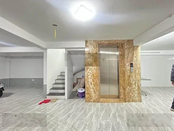 Bán tòa CHDV cao cấp - phố Tây Hồ - 96m2 x 8T - MT 10m - lô góc - 10m ra phố