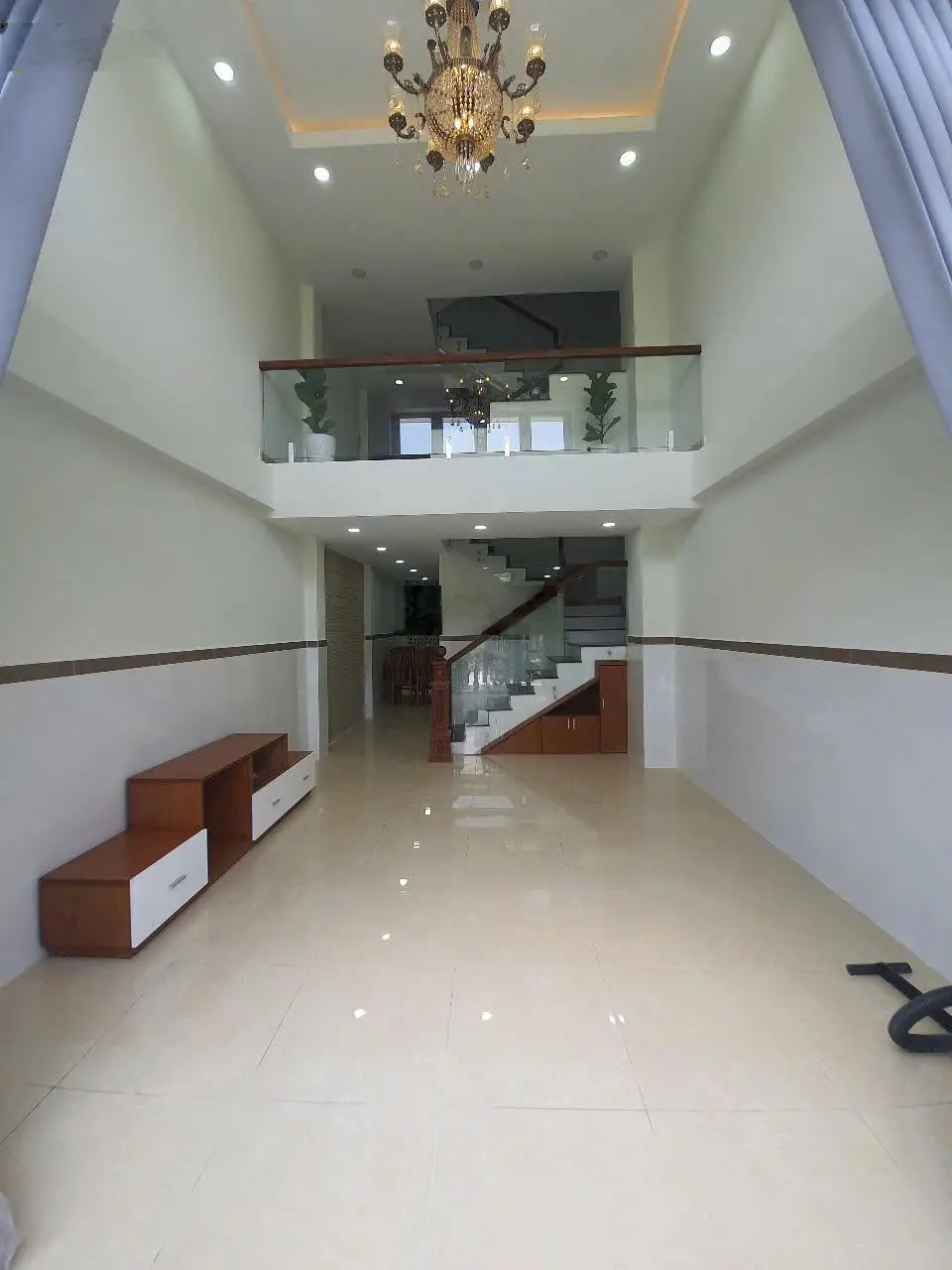 Nhà siêu đẹp đường 22 p.linh đông, thủ đức. giá 6.8 tỷ