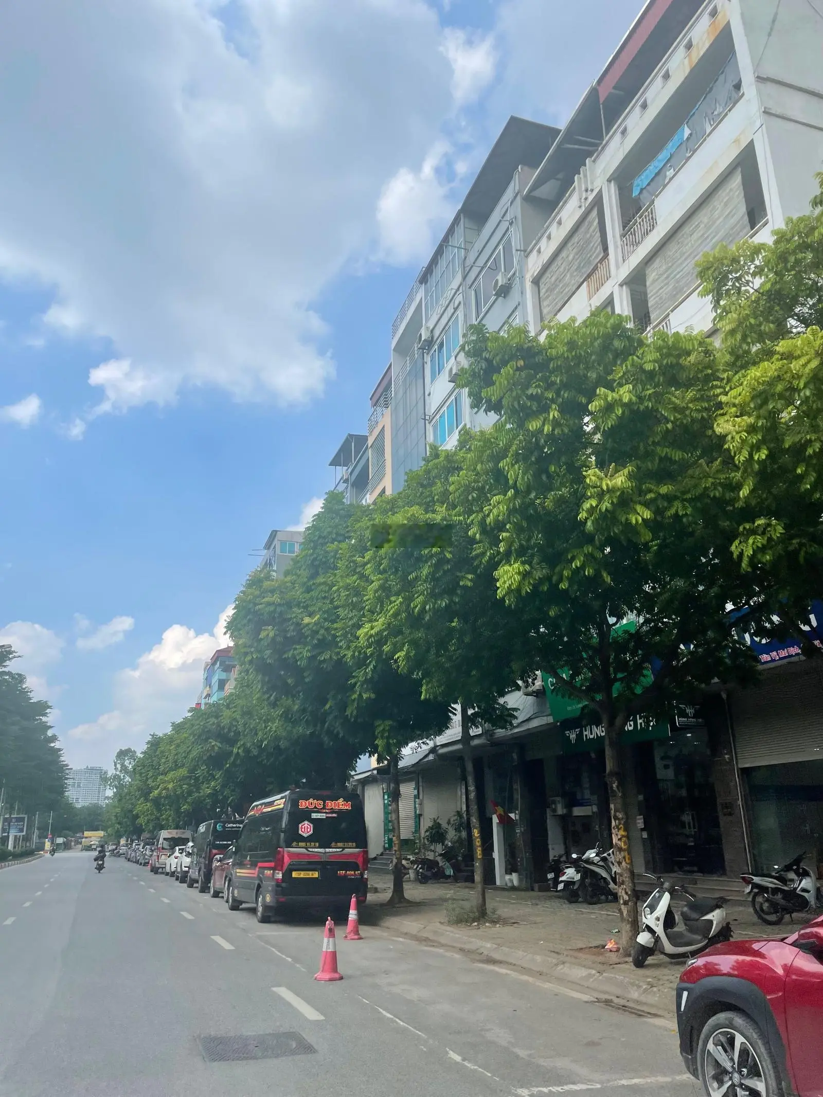 Bán nhà phố Nguyễn Khuyến, HĐ, gần hồ Văn Quán, mặt tiền đẹp, kd vỉa hè ô tô, an sinh đỉnh