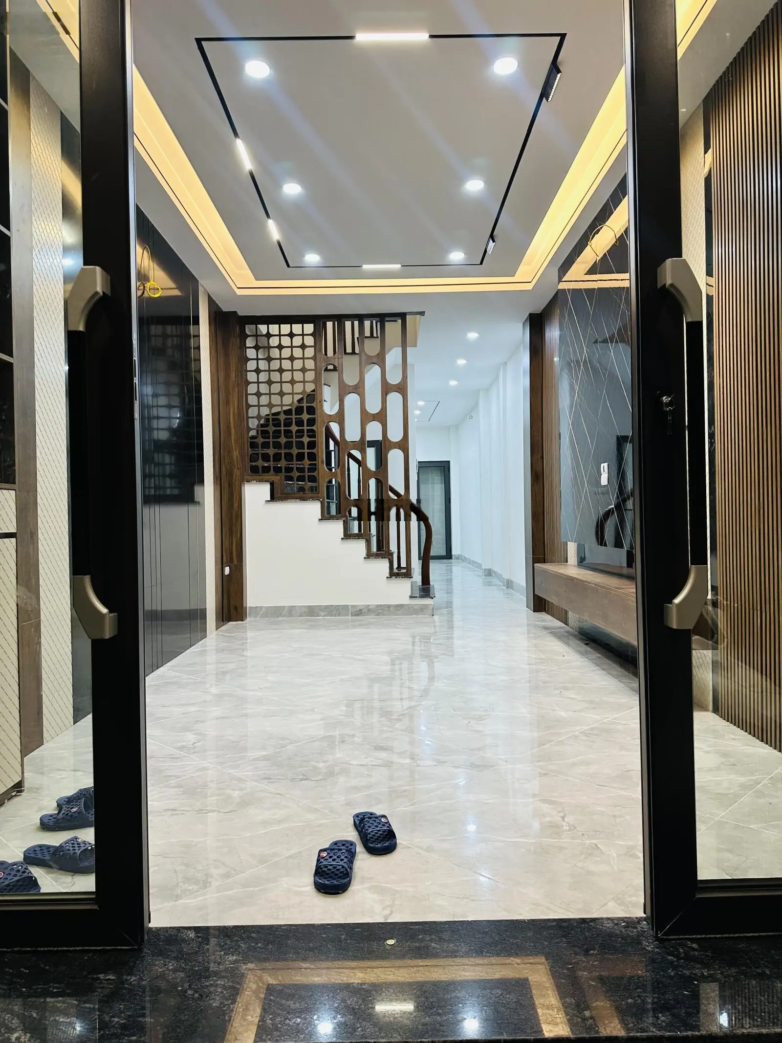 Chính Chủ Bán Căn Nhà Vị Trí Đẹp Nhất Khu Nguyễn An Ninh,Bách Khoa 55m2, 6T Thang Máy,Cách Phố 20m