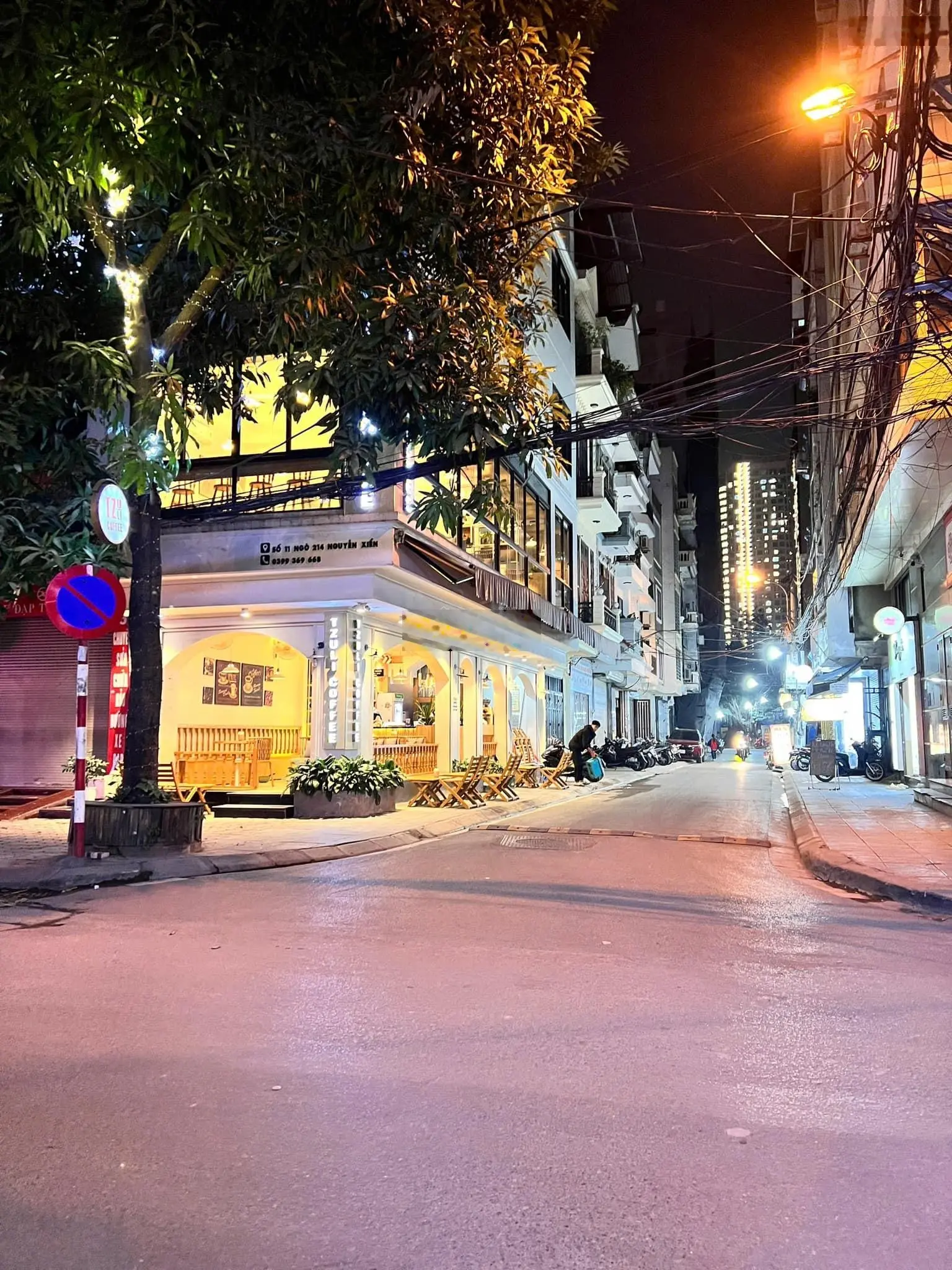 Vị trí tuyệt đẹp! Bán nhà mặt ngõ 214 to như phố Nguyễn Xiển, 46m2, giá 16,9 tỷ, kinh doanh sầm uất