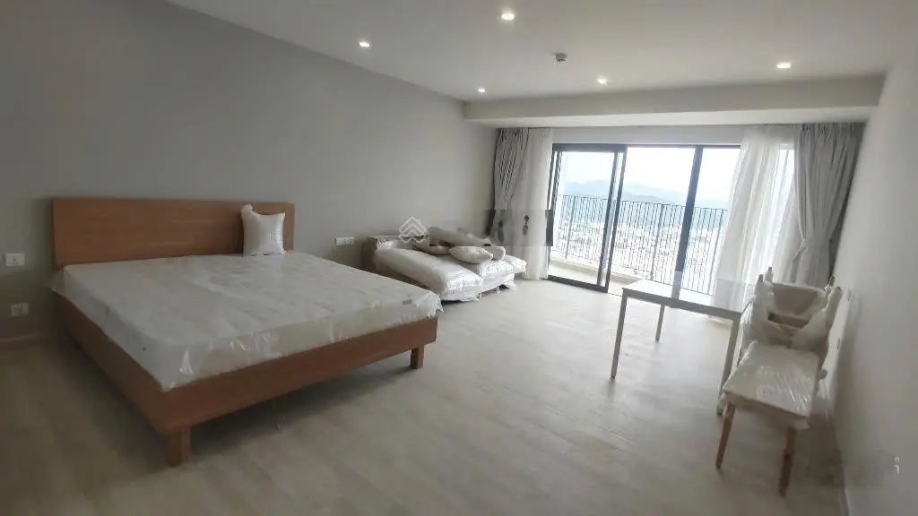 Bán Nhanh Căn Hộ Gold Coast / View Biển Trực Diện Cầu Trần Phú