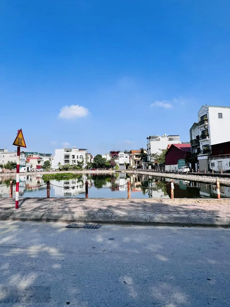 View hồ triệu đô - biệt thự Long Biên cần bán gấp 100m2 - MT 9m - 17 tỷ