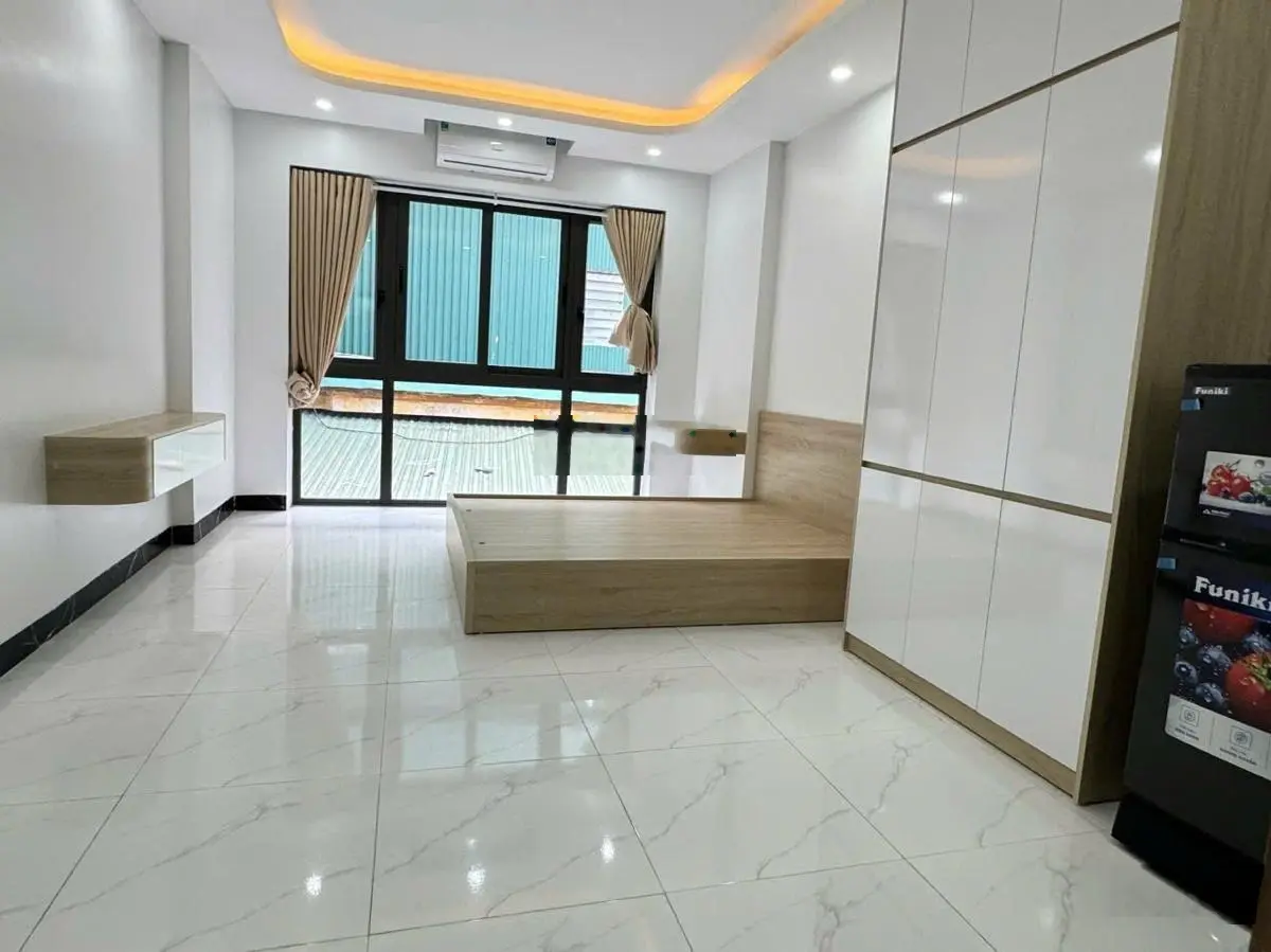 Nhà đẹp! Dòng tiền ổn định 800tr/năm tại phố Minh Khai, DT 58m2*6 tầng, thang máy, 40m ra phố