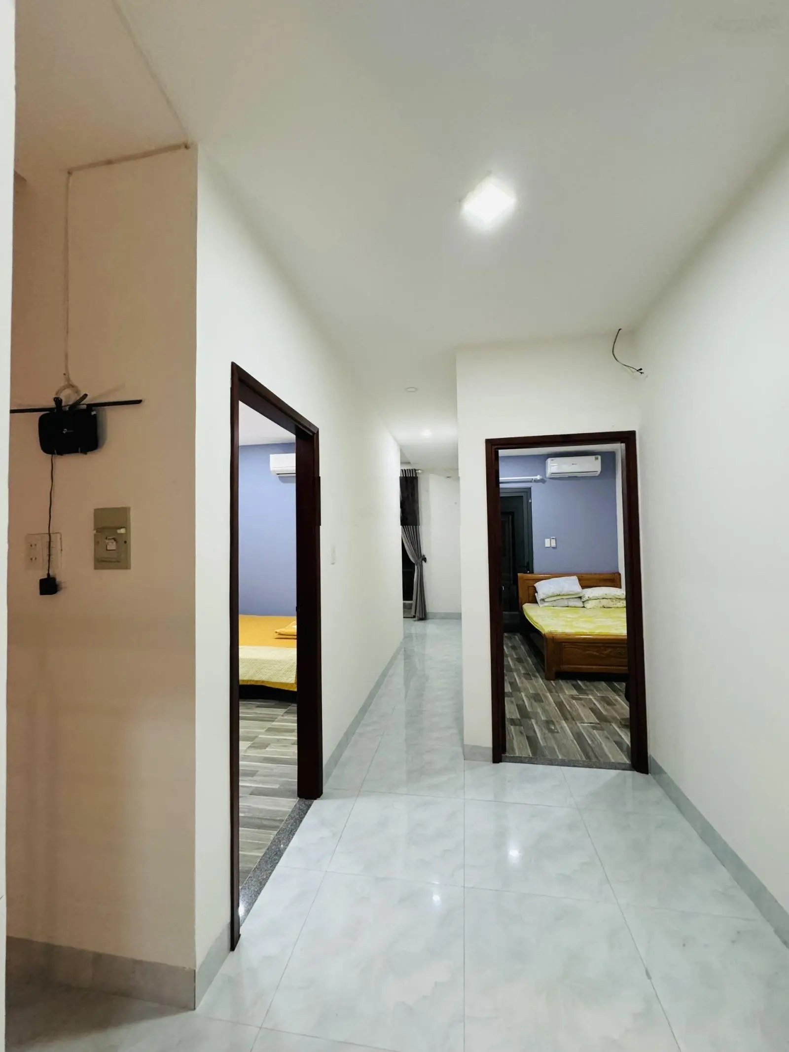 Bán nhà 3 tầng VCN Phước Long gần công viên, gần sông 60m2 ngang 6m để lại nội thất