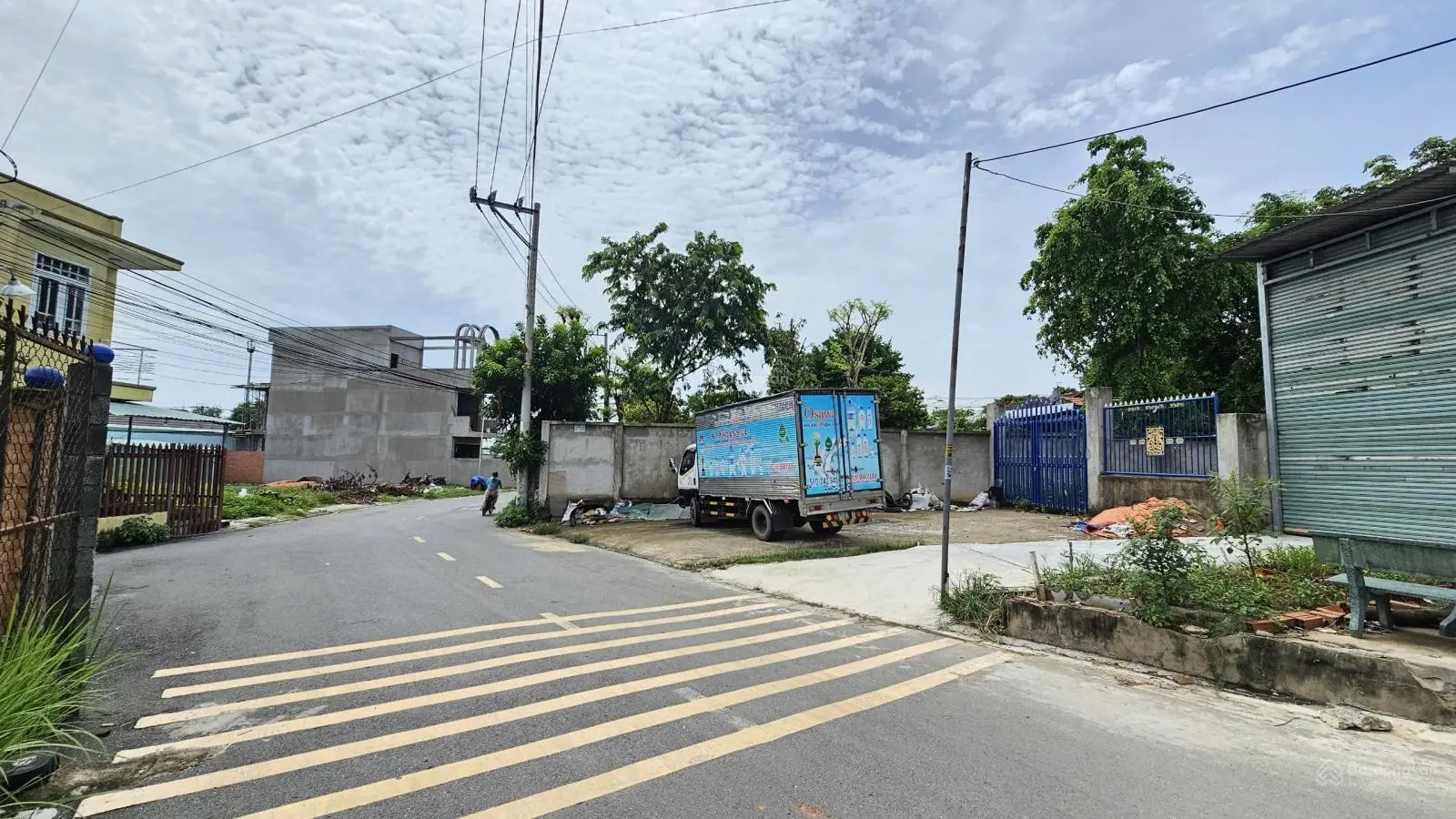 2 tỷ 100 Bán đất cách đường Trương Văn Vĩnh 50m, P.Tân Bình, TP.Dĩ An