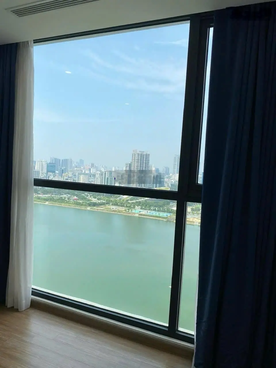 Bán căn góc 06, tầng 2x, 155m2, 4 ngủ, view hồ, toà S2 Vinhomes Skylake Phạm Hùng. LH 0974 629 ***