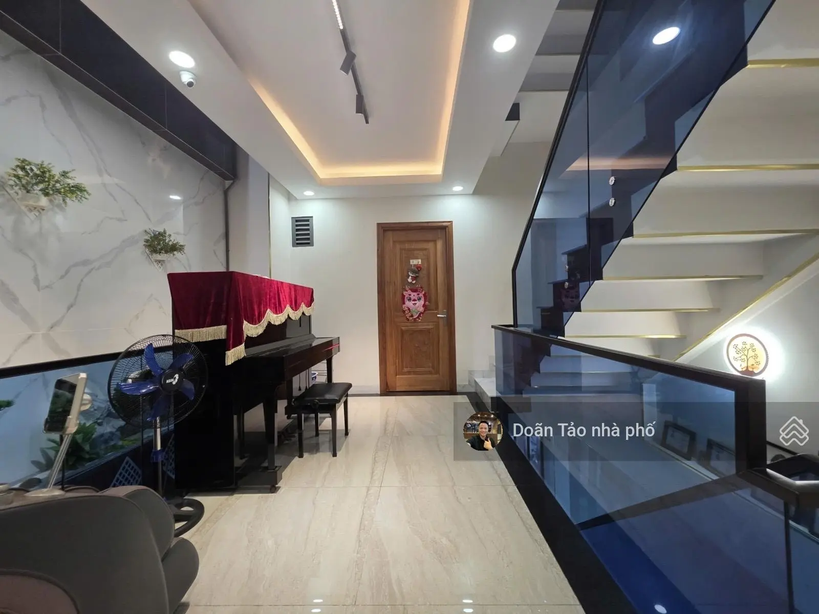 Bán nhà P25 Bình Thạnh, hẻm xe hơi đường Nguyễn Gia Trí, 92m2-4 tầng hẻm 10m có vỉa hè, nhỉnh 19 tỷ