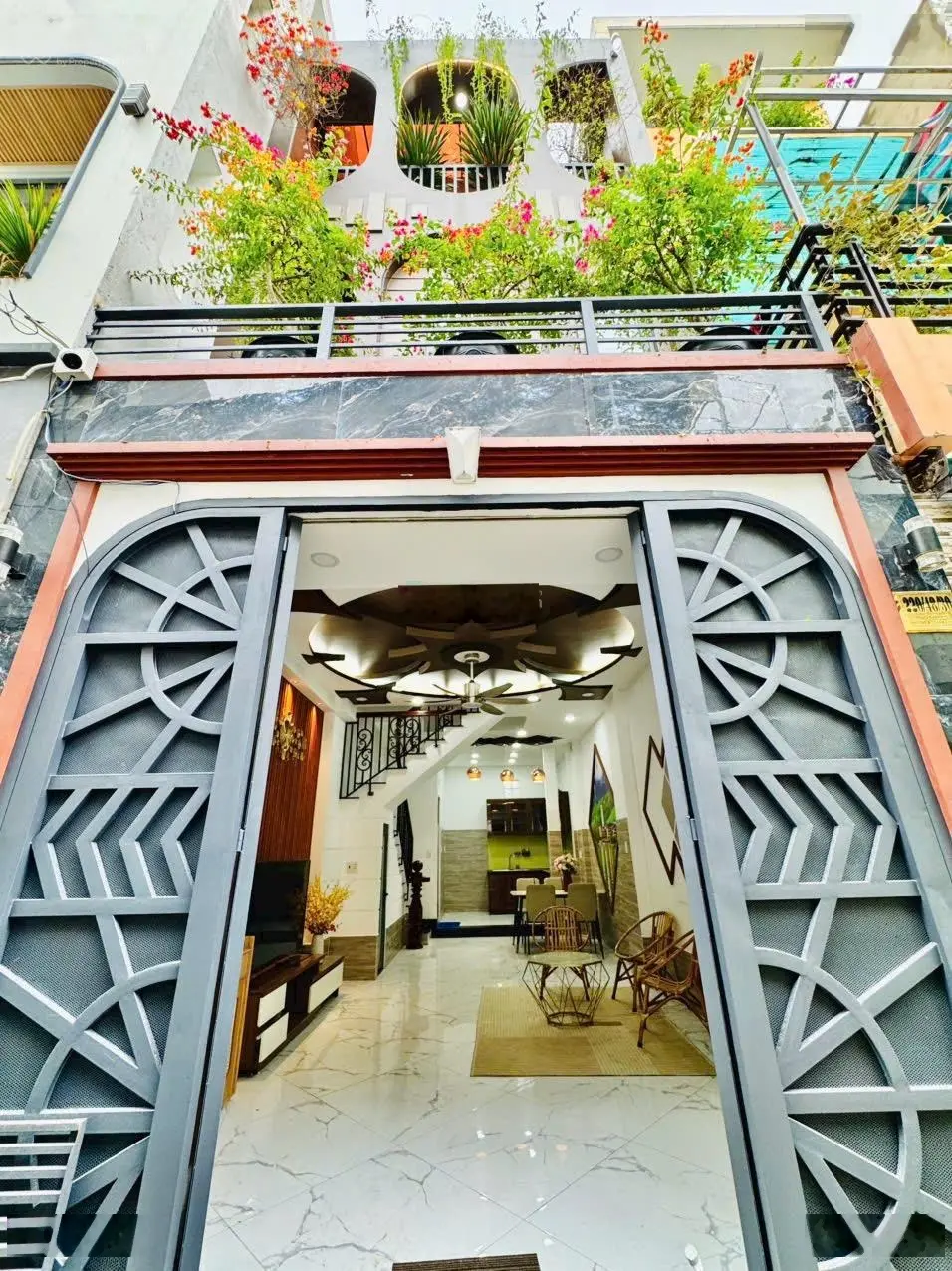 Cuối năm cần tiền về quê cần bán nhà Cầm Bá Thước P7 Phú Nhuận, 48m2, đường 6m, SHR