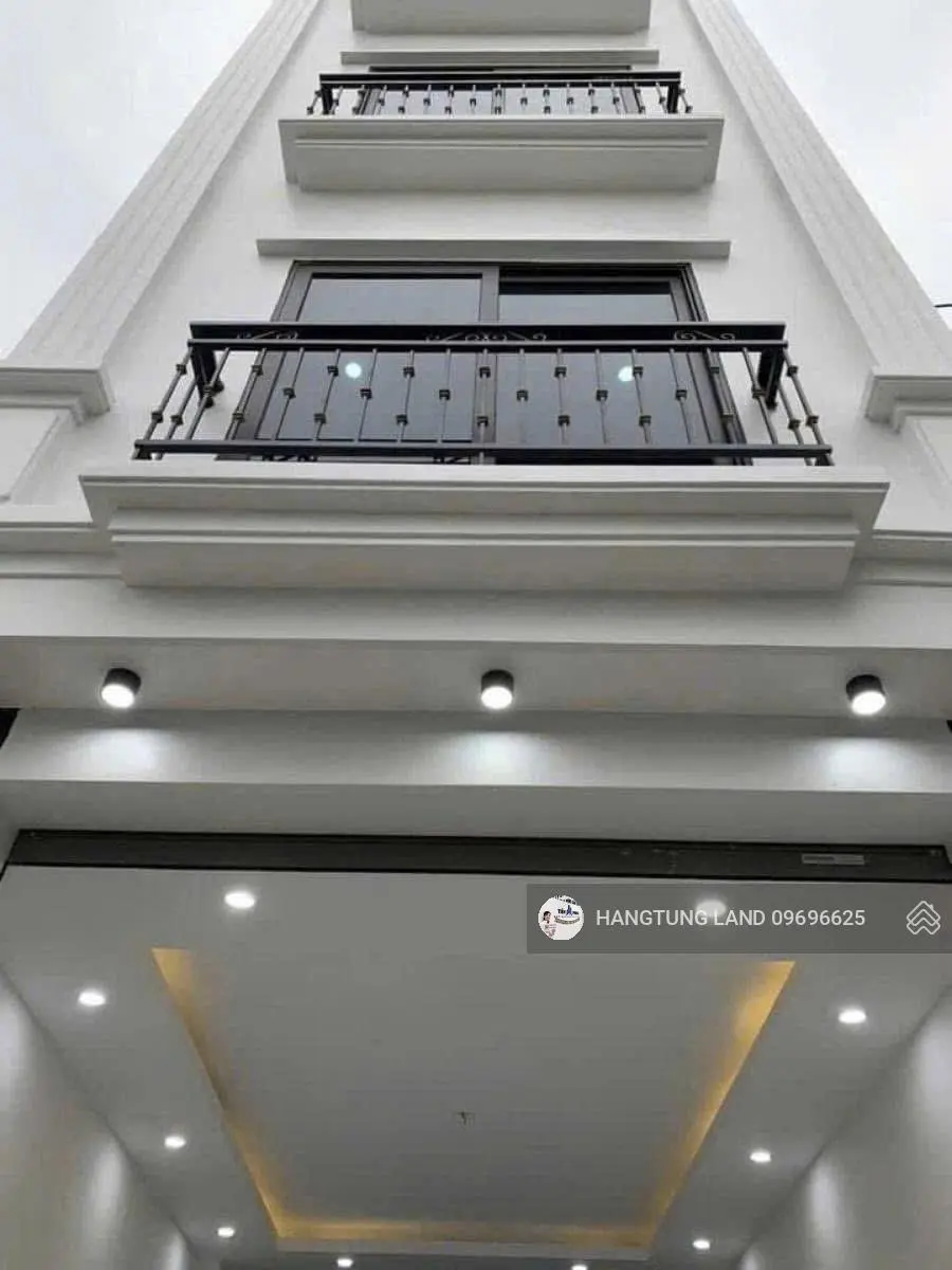 Nhà mới kính koong 5tầng- LÔ GÓC-35m2-OTO Đỗ Cửa- 50m Xe tải tránh. Ngõ Rộng,Thông gần 3m. 5.05Tỷ.