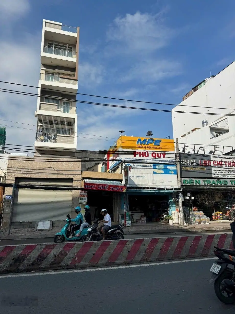 Nhà mt đường kd huỳnh tấn phát - giá trong hẻm xe hơi