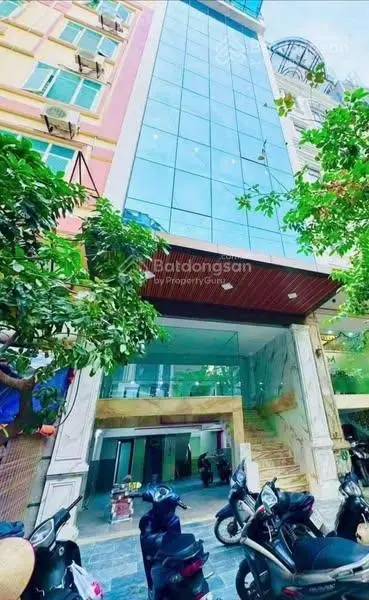 Cực phẩm tòa nhà văn phòng Trung Hòa- Trung Kính- 2 thoáng- thông sàn 7 tầng- vỉa hè rộng ôtô tránh