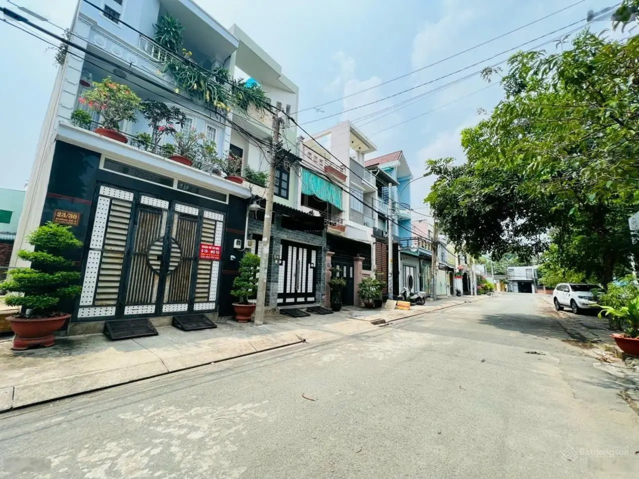 Sát Hoàng Diệu 2 227m2(11x22m) vuông A4 hẻm thông xe hơi, tách 2 lô - sẵn thu nhập 50 triệu/tháng