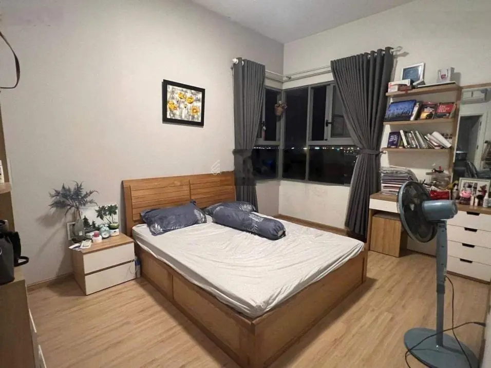 Căn góc 72m2, Full nội thất tầng cao mát mẻ. Giá 3ty2. TL khách thiện chí