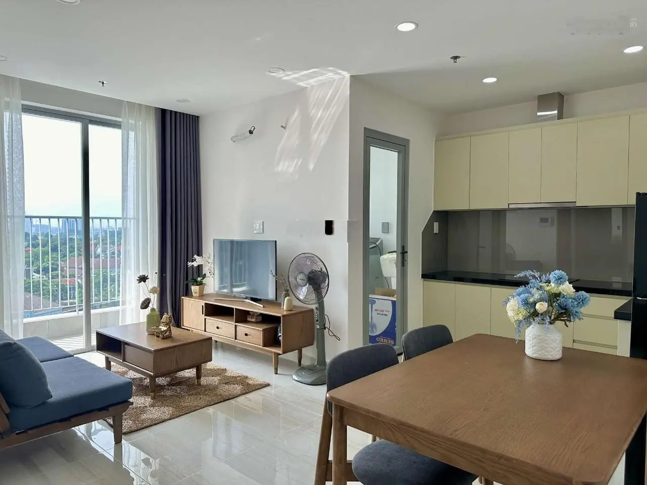 Bán nhanh căn hộ Happy One Central 2PN view thành phố giảm mạnh chỉ còn 2.45tỷ. LH 0888 728 *** Ms Tú