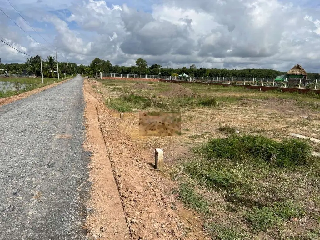 Ra lô 10x30 399tr view sông, phù hợp đầu tư, nghỉ dưỡng. Sát thị trấn