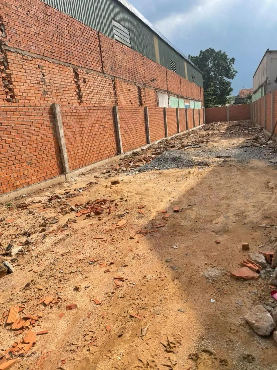 Bán đất MT Đại Lộ Bình Dương gần ngã tư Đất Thánh Thuận Giao 300m2 giá 11 tỷ